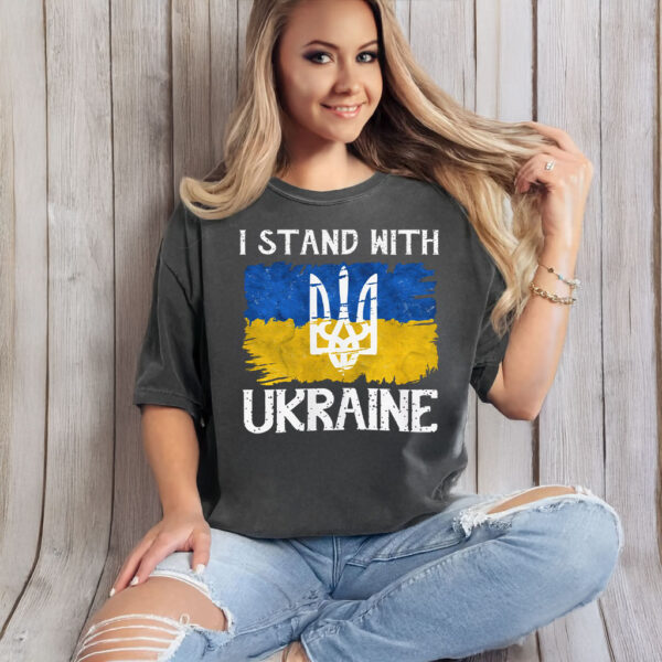 I Stand with Ukraine Blue and Yellow T-Shirt